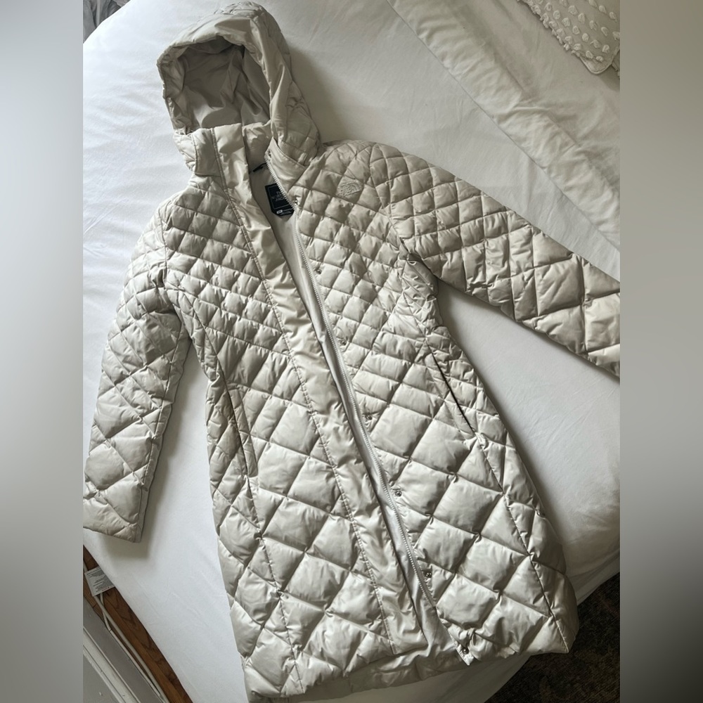 The North Face 550 Down Cream Parka